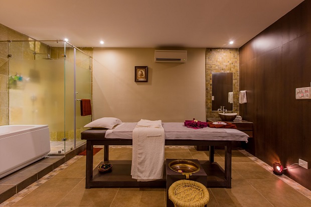 Massage đá nóng ở Tphcm- Orchid Spa & Clinic